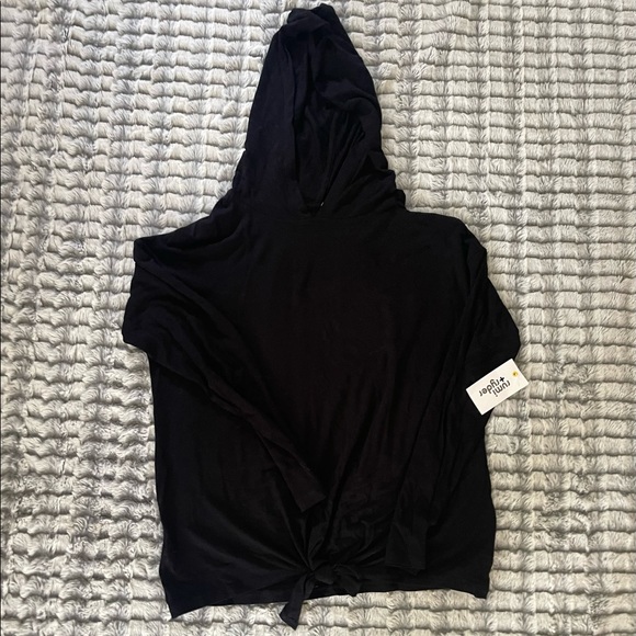 Black Long Sleeve with Hoodie - Picture 1 of 3